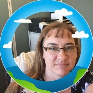 Meet your Posher, Denise